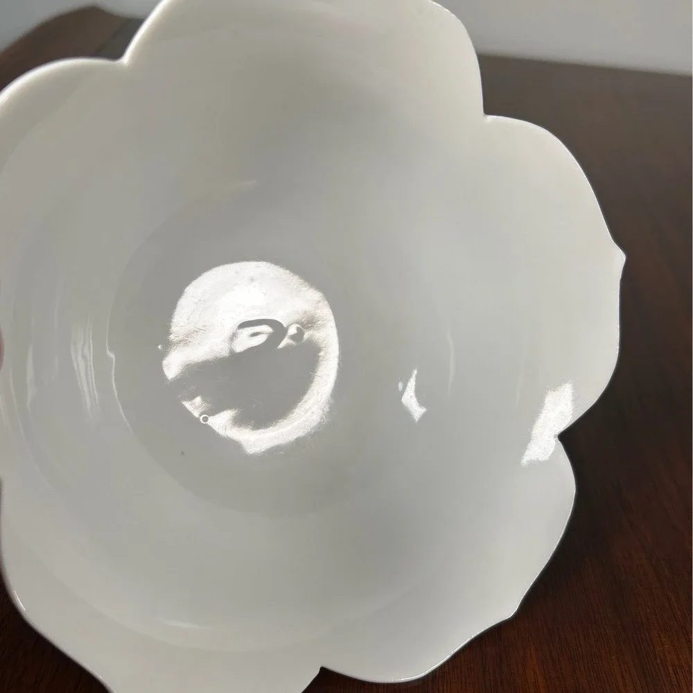 Vintage Japanese White Porcelain Lotus Flower Scalloped Nesting Bowls Set of 2